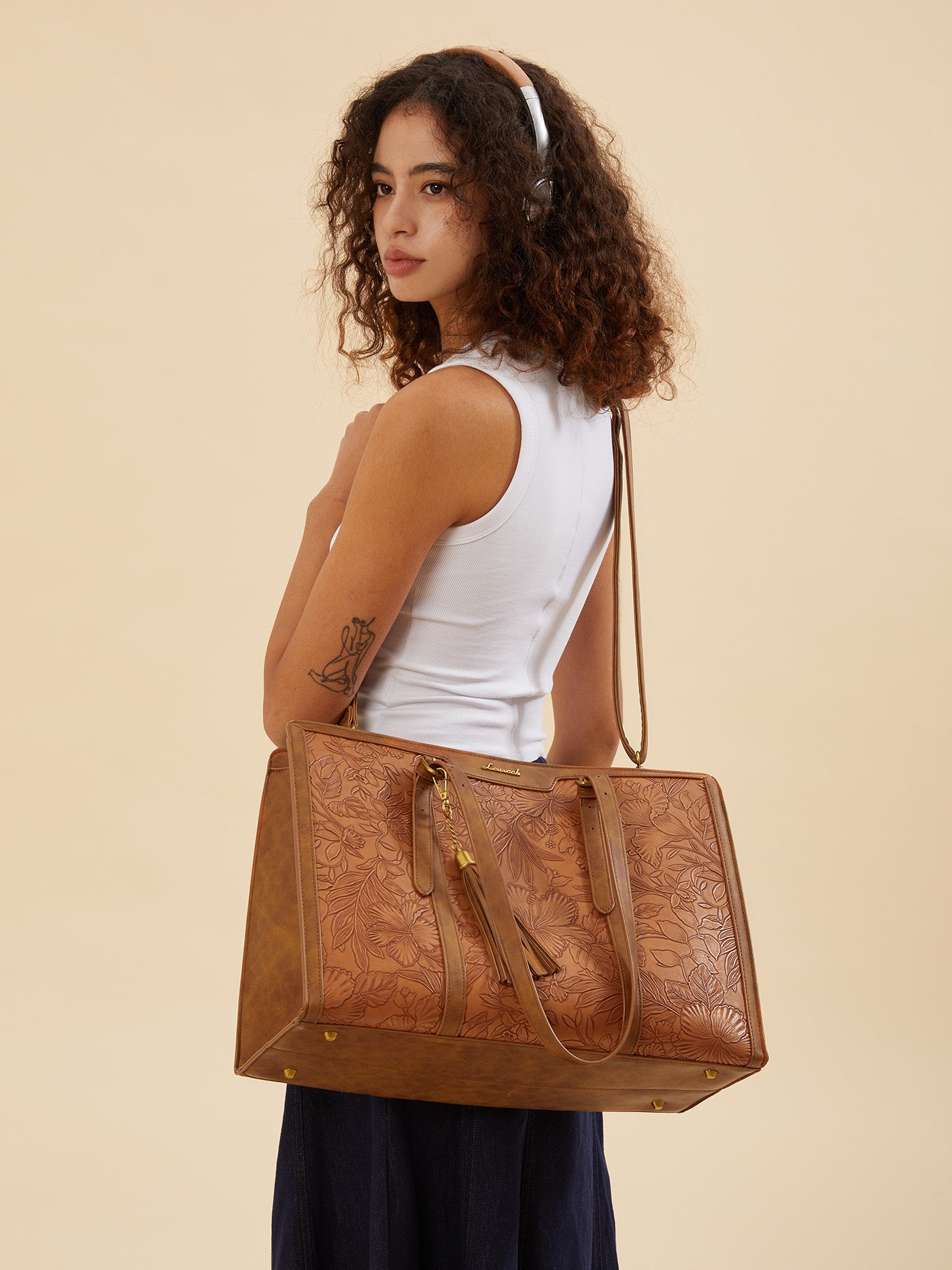 Vintage Embossed Leather Laptop Tote. 15.6 17.3 - Image 11